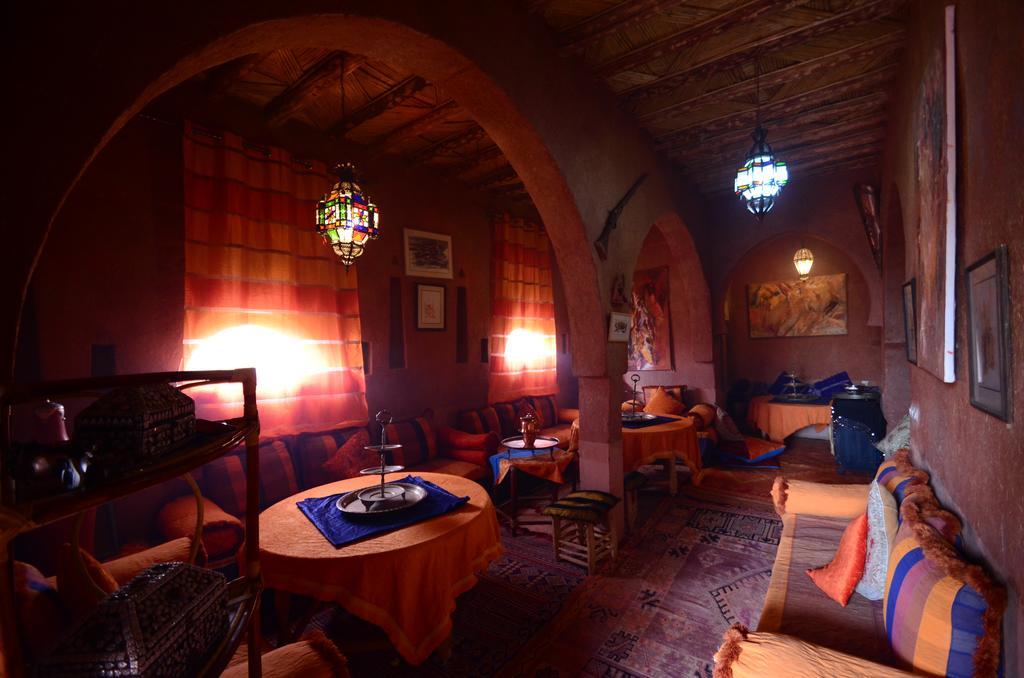 Kasbah Du Peintre Bed & Breakfast Aït Benhaddou Dış mekan fotoğraf