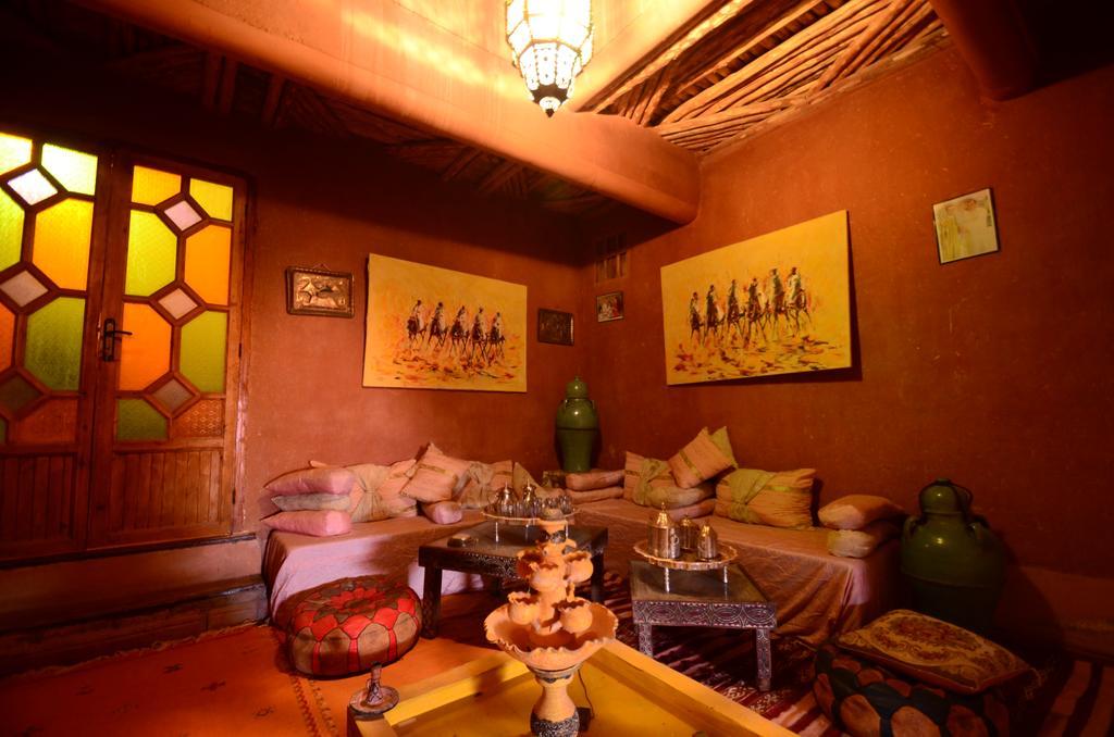 Kasbah Du Peintre Bed & Breakfast Aït Benhaddou Dış mekan fotoğraf