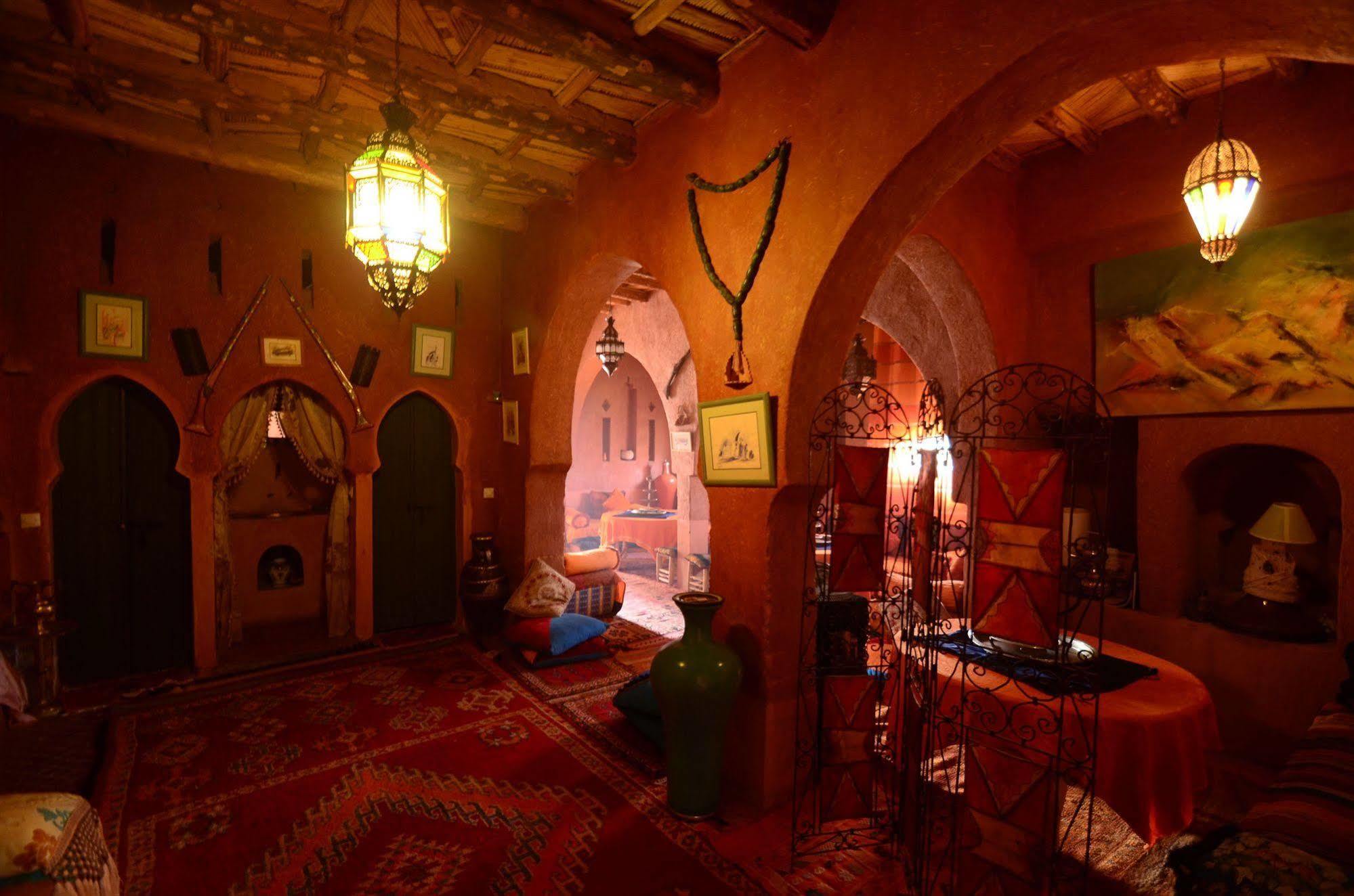Kasbah Du Peintre Bed & Breakfast Aït Benhaddou Dış mekan fotoğraf