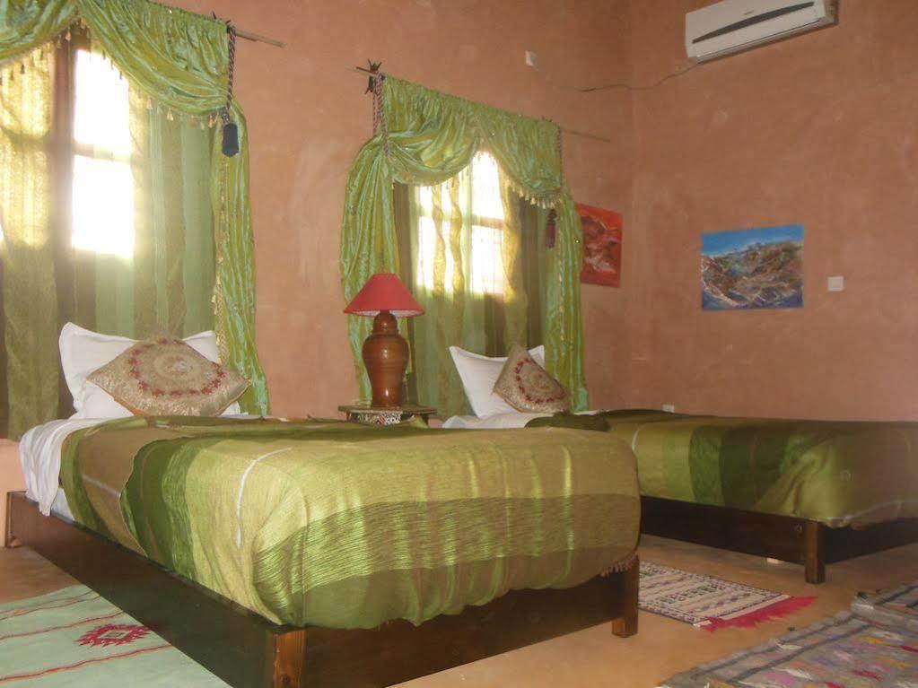 Kasbah Du Peintre Bed & Breakfast Aït Benhaddou Dış mekan fotoğraf